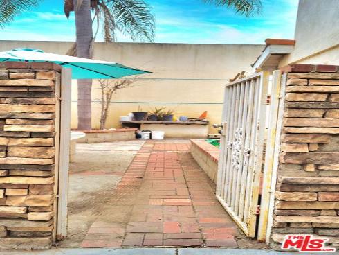 732 N Figueroa Street, Santa Ana, CA