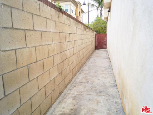 732 N Figueroa Street, Santa Ana, CA