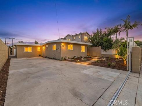 2422 W Pomona Street, Santa Ana, CA