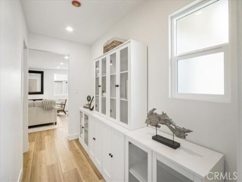 2422 W Pomona Street, Santa Ana, CA