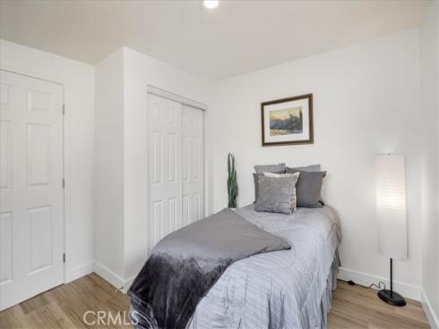2422 W Pomona Street, Santa Ana, CA