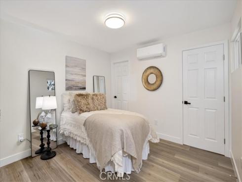 2422 W Pomona Street, Santa Ana, CA