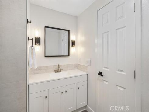 2422 W Pomona Street, Santa Ana, CA