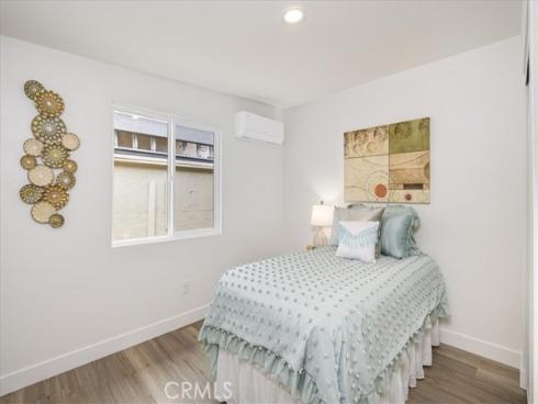 2422 W Pomona Street, Santa Ana, CA
