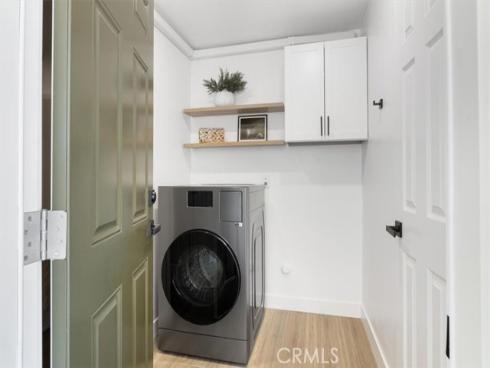 2422 W Pomona Street, Santa Ana, CA