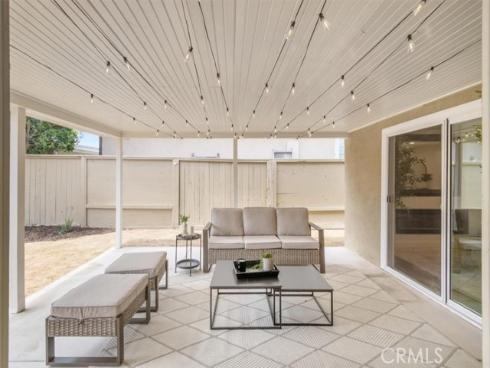 2422 W Pomona Street, Santa Ana, CA