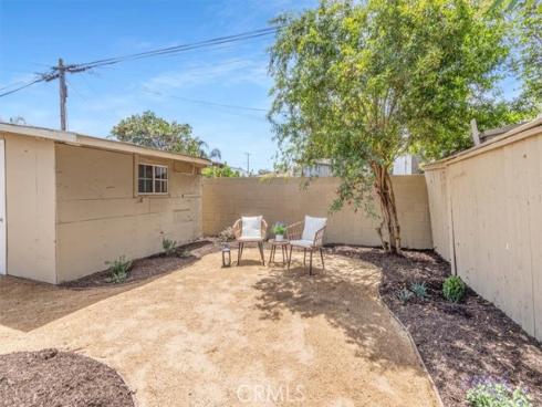 2422 W Pomona Street, Santa Ana, CA