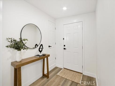 2422 W Pomona Street, Santa Ana, CA
