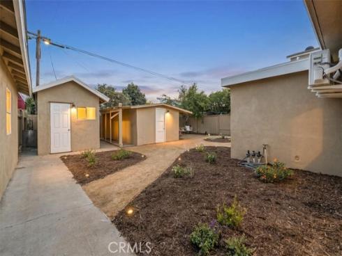 2422 W Pomona Street, Santa Ana, CA
