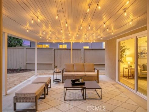 2422 W Pomona Street, Santa Ana, CA