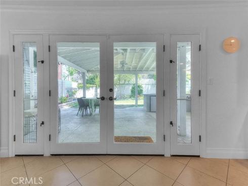 1517 E 19th , Santa Ana, CA