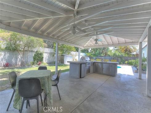 1517 E 19th , Santa Ana, CA