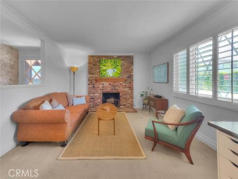 1517 E 19th , Santa Ana, CA