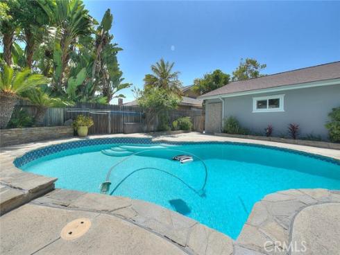 1517 E 19th , Santa Ana, CA