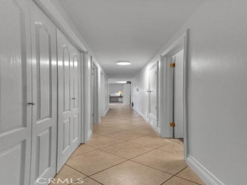1517 E 19th , Santa Ana, CA