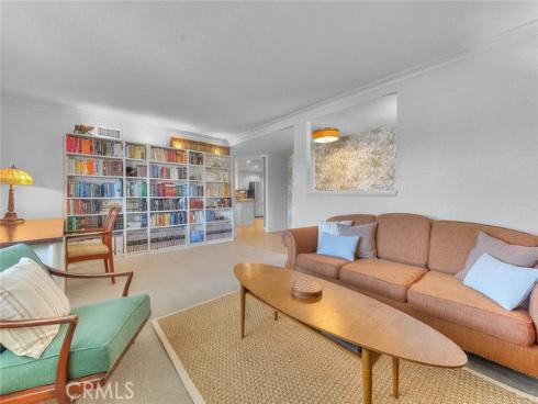 1517 E 19th , Santa Ana, CA