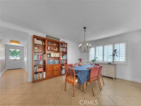 1517 E 19th , Santa Ana, CA