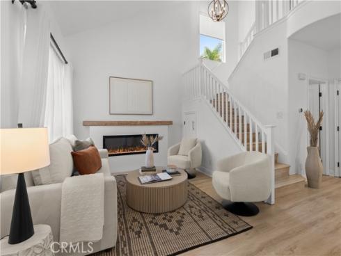 3438  Aries   Court, Santa Ana, CA