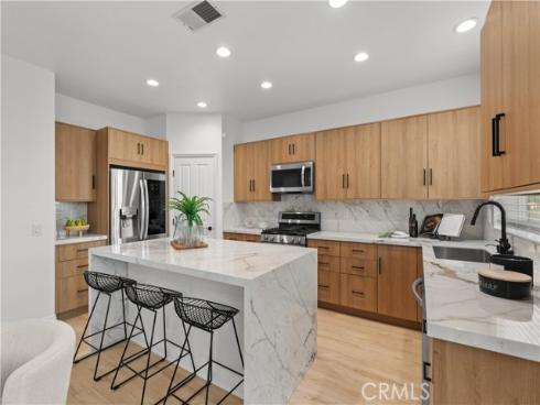 3438  Aries   Court, Santa Ana, CA