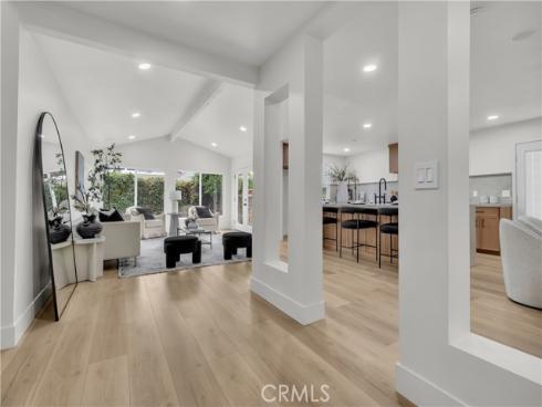 2525 N Pacific , Santa Ana, CA