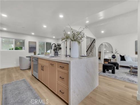 2525 N Pacific , Santa Ana, CA