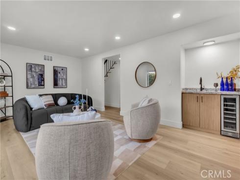 2525 N Pacific , Santa Ana, CA