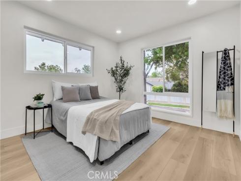 2525 N Pacific , Santa Ana, CA