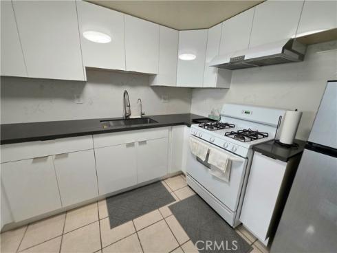 3050 S Bristol 8-D Street, Santa Ana, CA
