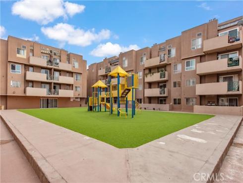 450 E 4th 416 , Santa Ana, CA
