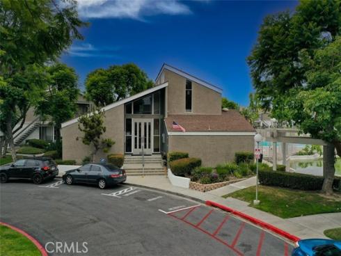 2841 S Fairview E , Santa Ana, CA