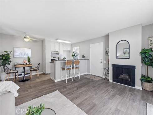 2841 S Fairview E , Santa Ana, CA