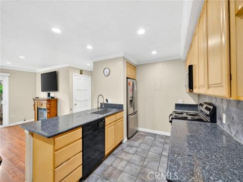 2521 W Sunflower H6 , Santa Ana, CA