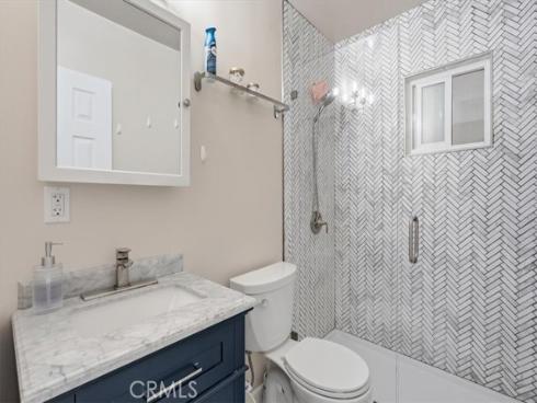 1055 W Pine , Santa Ana, CA
