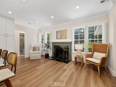 1901 N Greenbrier Street, Santa Ana, CA
