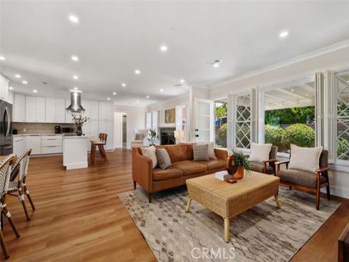 1901 N Greenbrier Street, Santa Ana, CA
