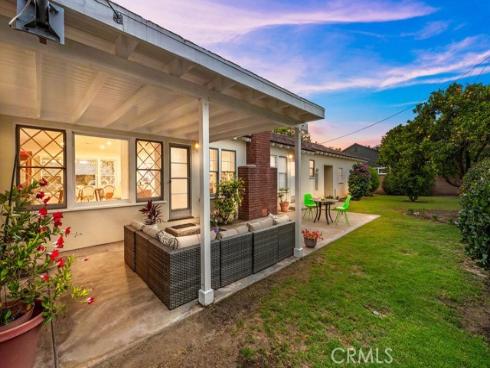 1901 N Greenbrier Street, Santa Ana, CA