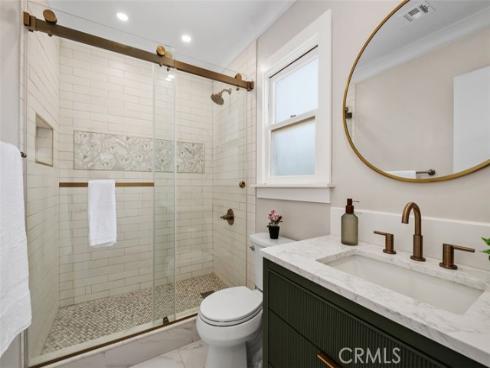 1901 N Greenbrier Street, Santa Ana, CA