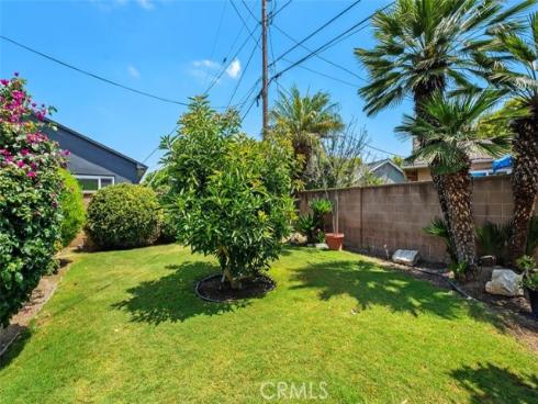 1901 N Greenbrier Street, Santa Ana, CA
