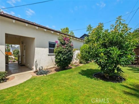 1901 N Greenbrier Street, Santa Ana, CA