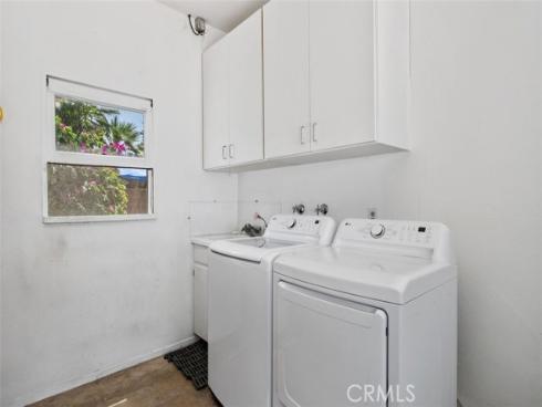 1901 N Greenbrier Street, Santa Ana, CA