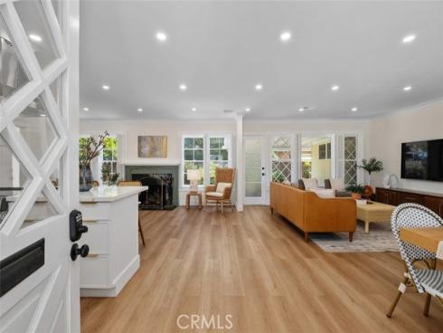 1901 N Greenbrier Street, Santa Ana, CA