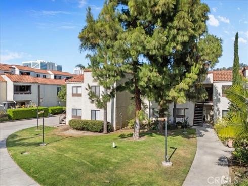 711 W 1st St #104 , Santa Ana, CA