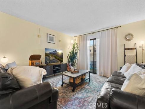 711 W 1st St #104 , Santa Ana, CA