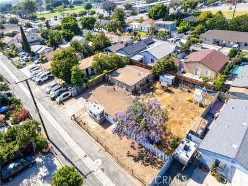 4521 W Watkins , Santa Ana, CA