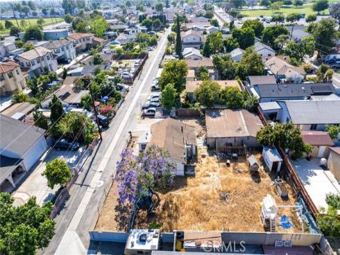 4521 W Watkins  , Santa Ana, CA