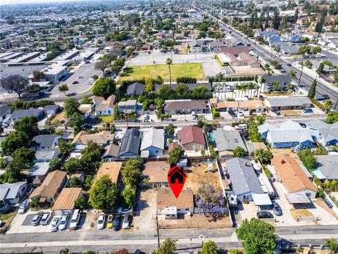 4521 W Watkins , Santa Ana, CA