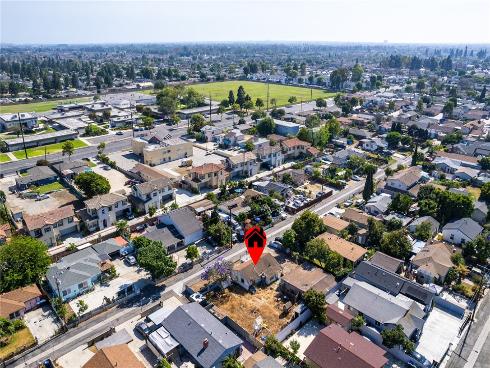 4521 W Watkins , Santa Ana, CA