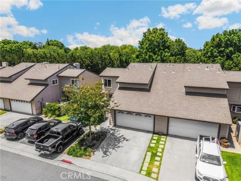 2626 N Tustin A , Santa Ana, CA