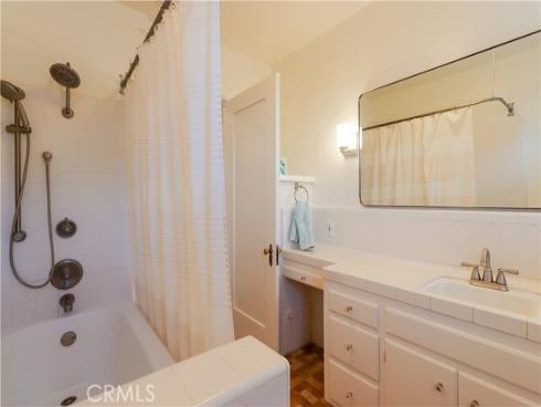 2421 Oakmont , Santa Ana, CA