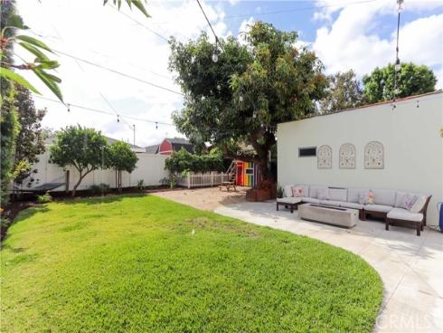 2421 Oakmont , Santa Ana, CA